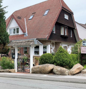 Гостиница Hotel-Pension Teutonia  Браунлаге